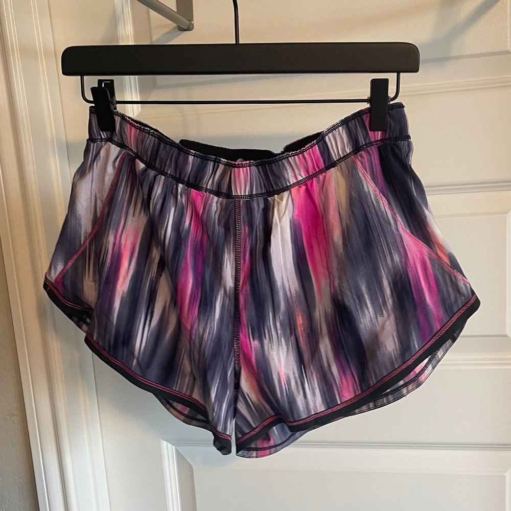 Lululemon Running Shorts - Size 6